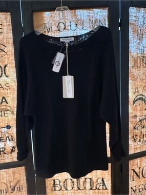 Tommy Bahama Black Boatneck Dolman Knit Top
